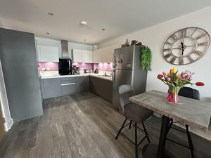 Photo 7- click for photo gallery